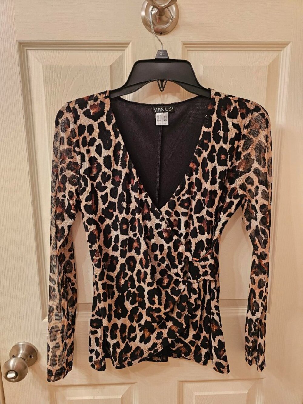 NWOT Venus Small Leopard Blouse